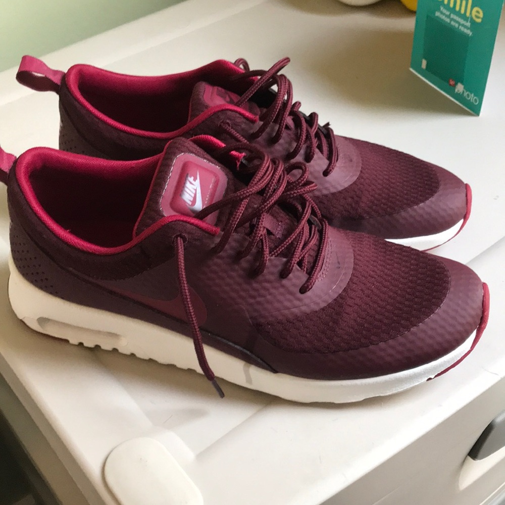 Maroon and cherry Nike Airmax Thea’s